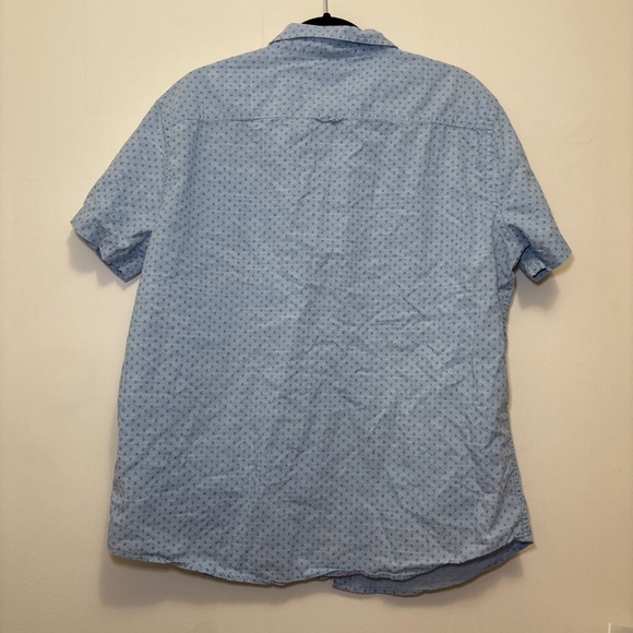 Urban Pipeline Awesomely Soft Ultimate Button Up Shirt with Pocket Size XL Blue - Picture 4 of 5
